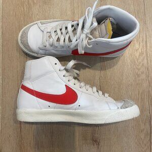 Nike Blazers '77 Mid Women's Size 9 Picante Red
